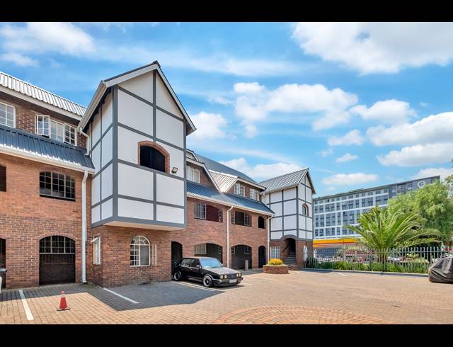 2 BEDROOM APARTMENT FOR SALE IN SANDOWN